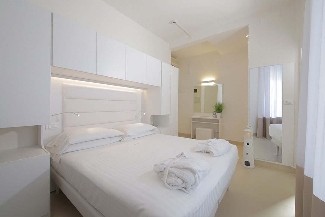 Rooms with balcony in Cattolica by the sea